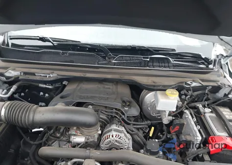 2022 Ram 1500 Big Horn 4X2 6'4 Box from USA, damaged, VIN 1C6RREBT0NN354913